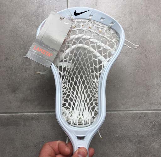 BNWT Nike Lakota U