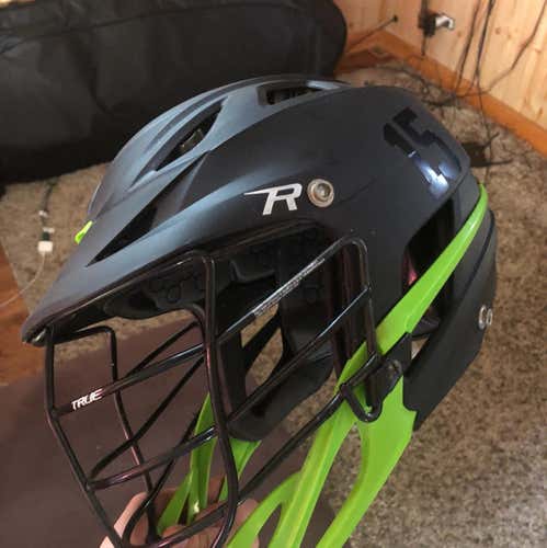 True Lacrosse Cascade R