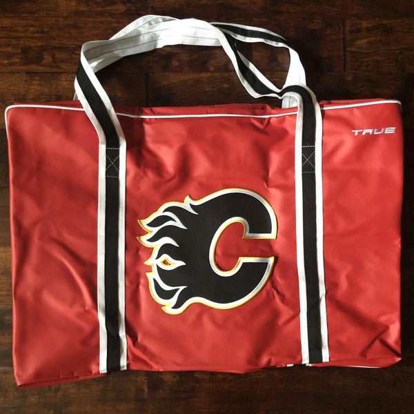 New!  Custom True Pro Player Bag Calgary Flames