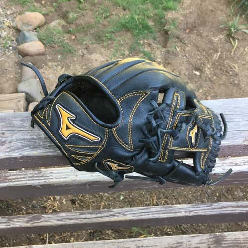 Mizuno MVP Prime Future Pro Model