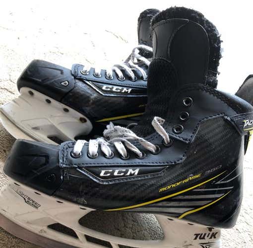 Ccm Super Tacks Skates Size 8.0