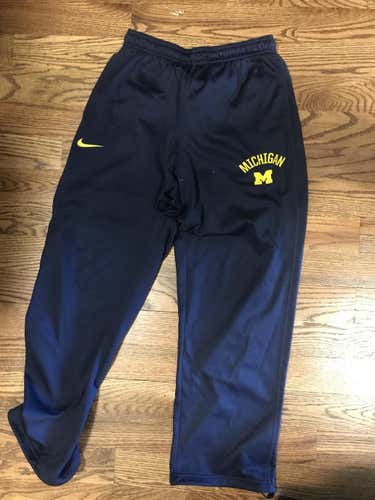 Nike Team Issued Michigan Lacrosse Sweat Pants