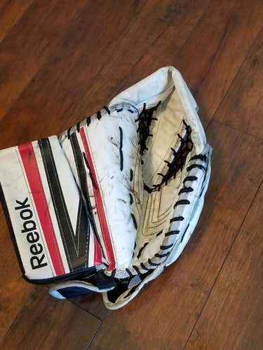Reebok GM14K Black/White/Red Gloves Junior