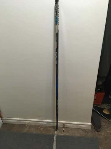 Like new Junior RH 52  flex P88 Kane Bauer Nexus 1N  - 56 inches