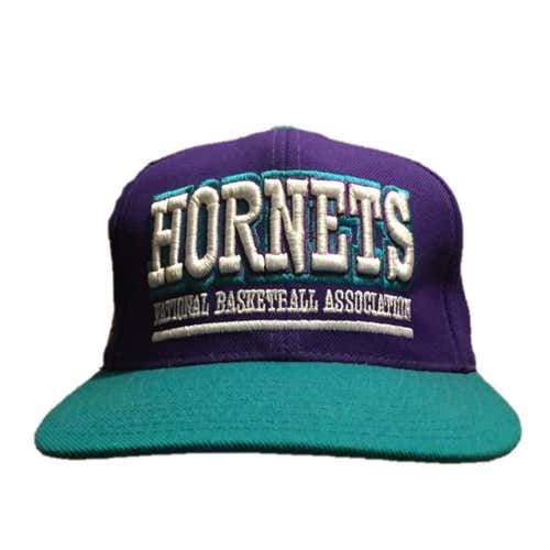 Vintage Deadstock Charlotte Hornets Snapback