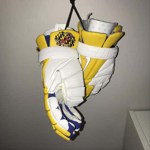 Crabs Lacrosse Gloves