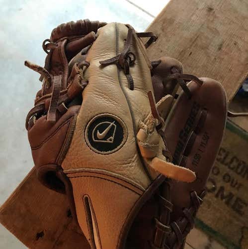 Nike Baseball Glove