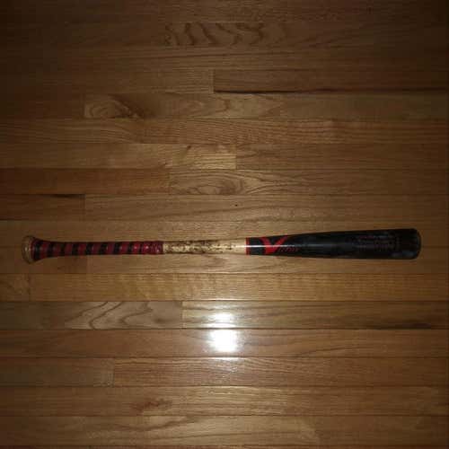 Victus Wood Bat