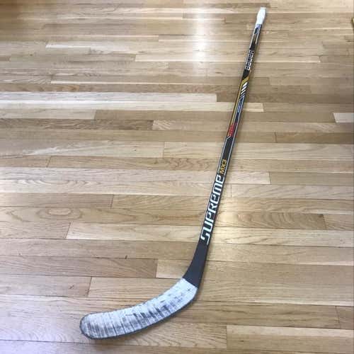Used Cornell -  Bauer Supreme MX3 102 Flex Pro Stock Cornell hockey stick- Right Hand