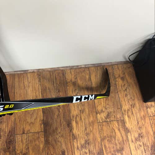 CCM Super Tacks 2.0 P28 85 Flex RH