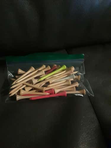 50 golf tees