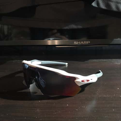 Oakley Radar EV Path