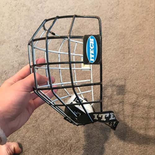 Itech Rbe Viii Oreo hockey Cage Medium