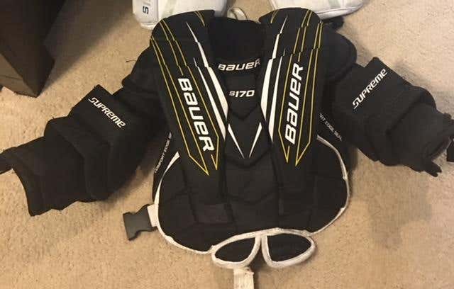 Bauer Supreme S170 Goalie Chest Protector Junior