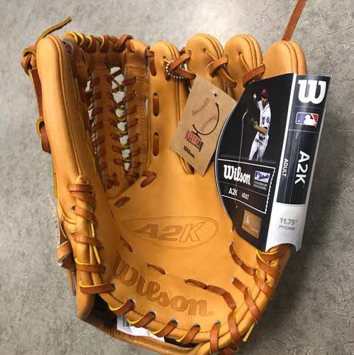 A2K Glove Of The Month
