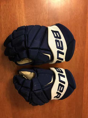 Bauer Vapor APX2 Pro Gloves Senior