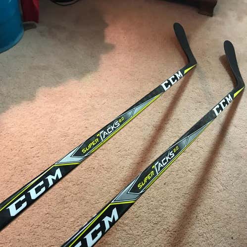 2 CCM Super Tacks 2.0