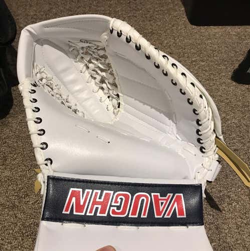 Vaughn 8800 Pro return Glove NEW