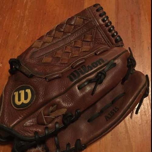 Wilson A1515 Staff 13.5" baseball / softball glove
