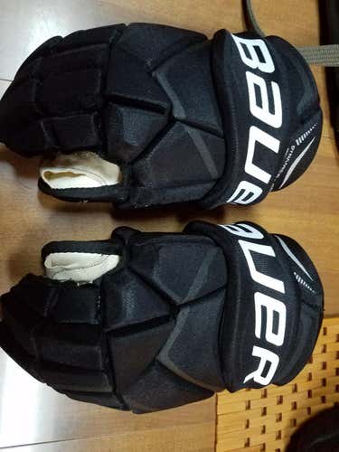 Bauer Vapor Gloves Senior