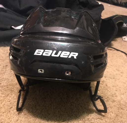 Large Bauer RE-AKT 95 Size Large Helmet
