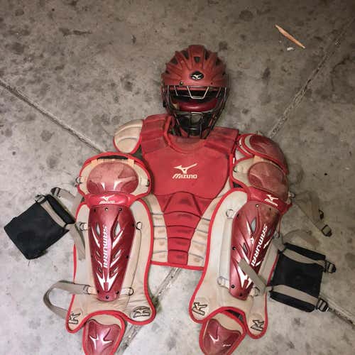 Mizuno Samurai Adult Catchers Gear