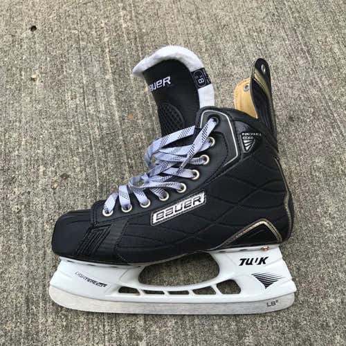 Bauer Nexus 800 8.5 D *HARDLY USED*