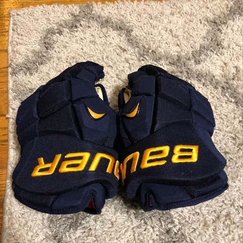 Bauer Vapor APX Pro 14” Gloves “Backes”