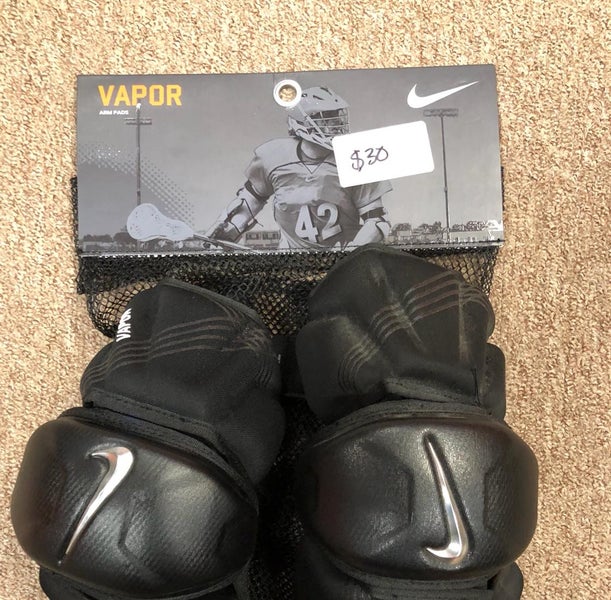 BNWT Nike Vapor Arm Pads