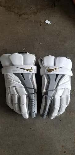 New Nike Vapor Elite Gloves White/Gold (13")