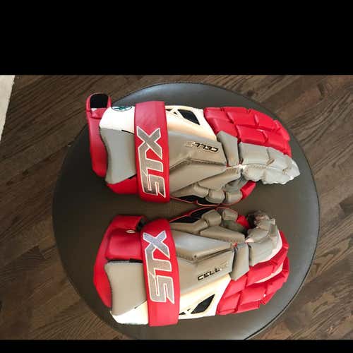Team Issued Ohio State STX Cell 4 Gloves