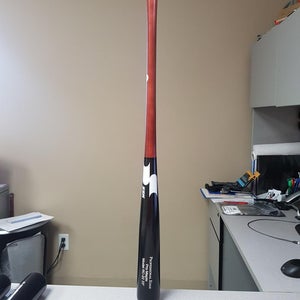 New SSK Bat - 34"RC22 Black and mahogany - Wooden Bat