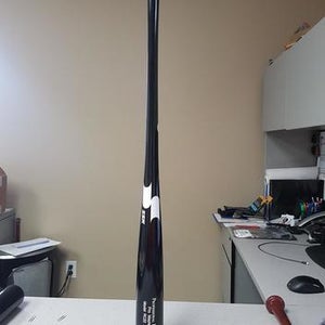 New SSK Bat - 34" RC22 Black - Wooden Bat