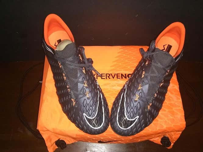 New Nike Hypervenom Phantom 3 Elite Cleats
