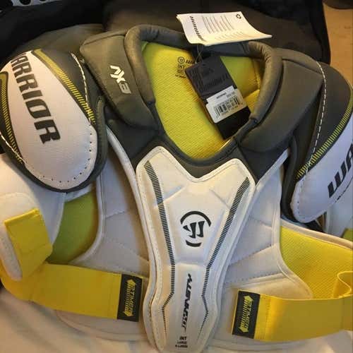 Warrior Dynasty Shoulder Pads