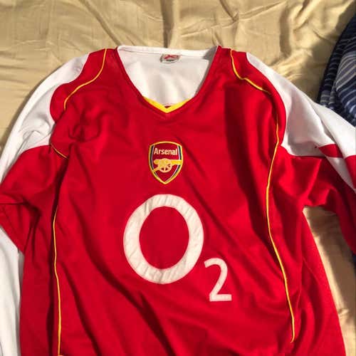 Throwback Arsenal Jersey