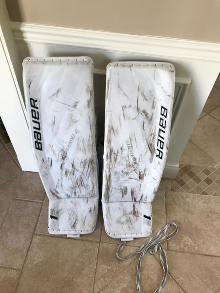Bauer 1s Goalie Pads Size XXL