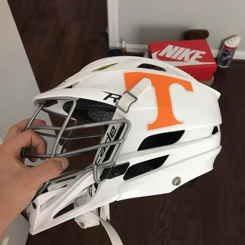 Cascade R Tennessee Helmet