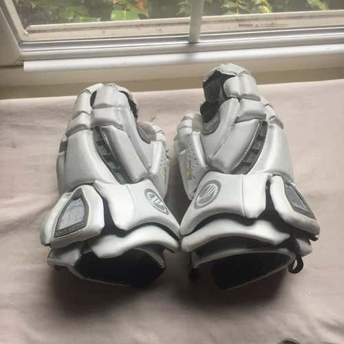 Barely Used Maverick Rome RX3 Glove White
