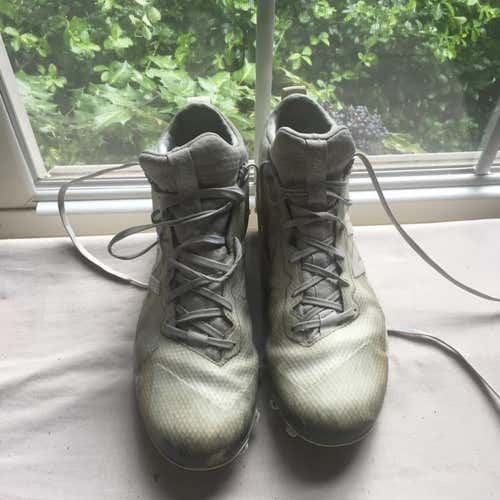 Used New Balance Freeze Cleats White Size 10