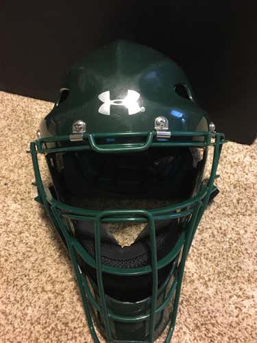 Under Armour Catcher's Mask Adult Hockey style