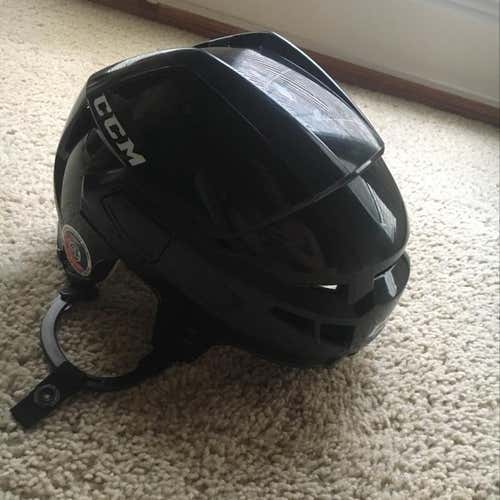 Nearly New Pro Stock CCM V08 Hockey Helmet Size Large