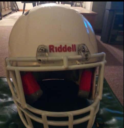 Riddell Youth Medium Helmet