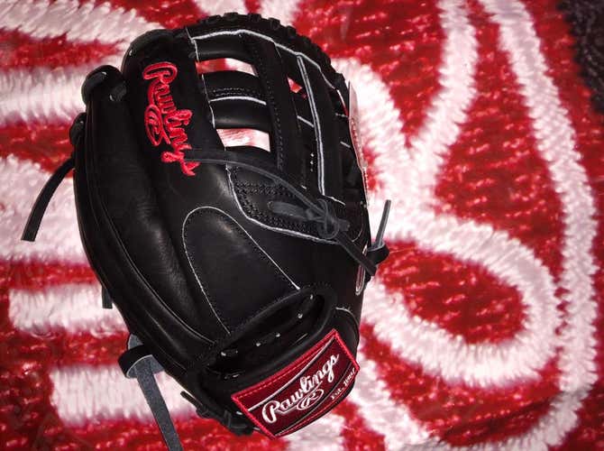 Rawlings Heart Of The Hide H Web