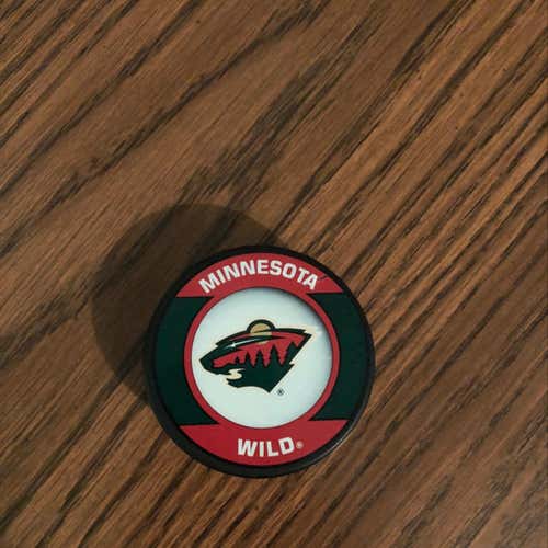 Minnesota Wild Official NHL Puck