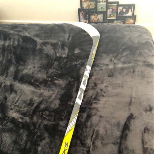 CCM Super Tacks Pro Stock Stick