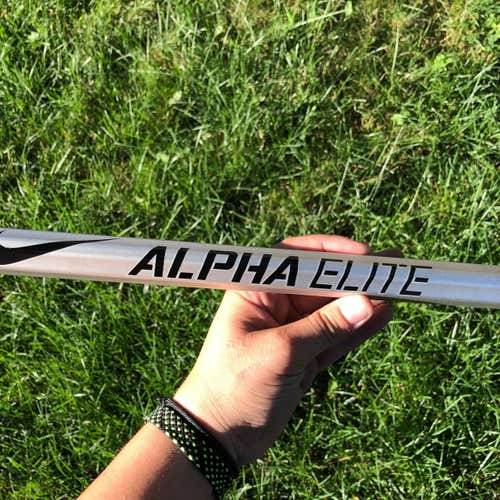 Nike Alpha Elite