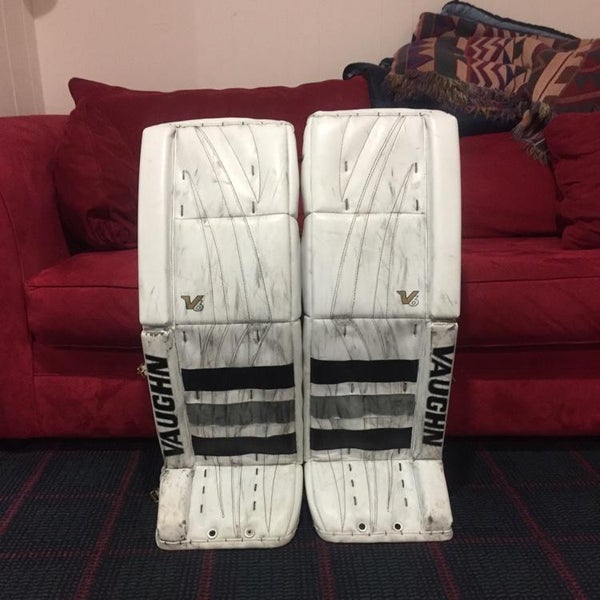 Vaughn V6 2200 Leg Pads 33+2