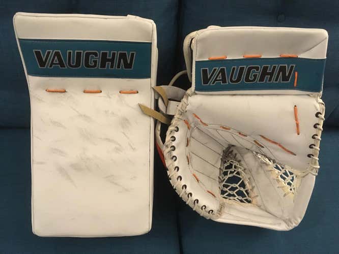 Martin Jones San Jose Sharks Pro Vaughn V6 Blocker and V4 Glove Set