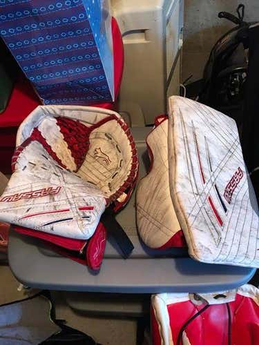 Passau Goalie Glove & Blocker Regular Senior